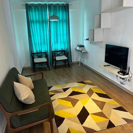 Spice Tunas 3B2B House Bayan Lepas Εξωτερικό φωτογραφία