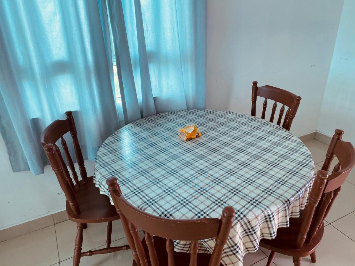 Spice Tunas 3B2B House Bayan Lepas Εξωτερικό φωτογραφία