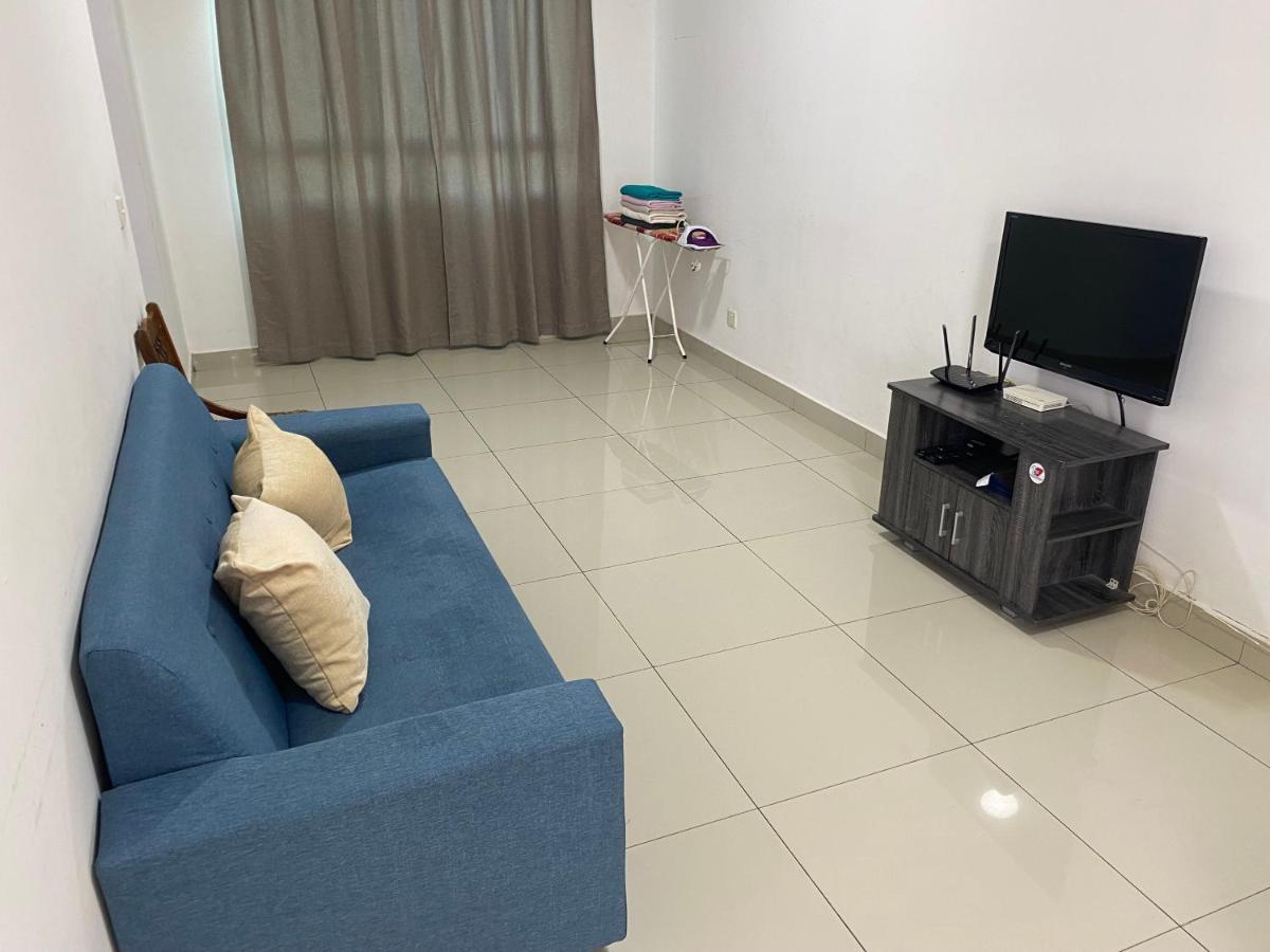 Spice Tunas 3B2B House Bayan Lepas Εξωτερικό φωτογραφία